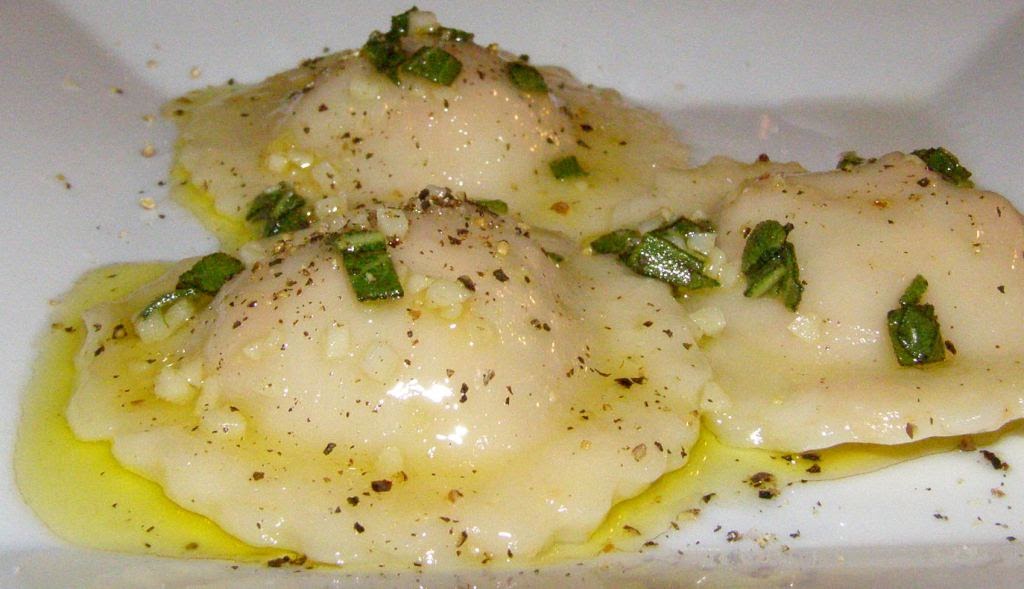 maple•spice Ravioli with Fresh Sage and Garlic Olive Oil
