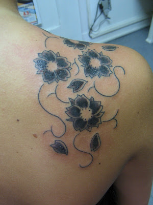 tattoo by Sergio Machado Dark Side Tattoo Studio " 10 anos ". 3062-4880