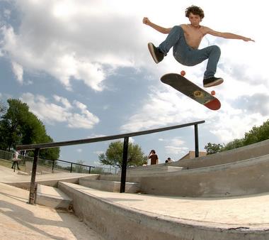 kickflip foot position