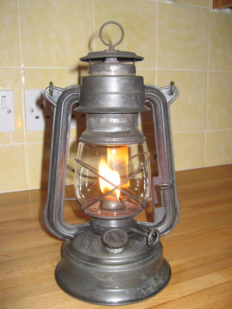 Amanda Zimmer's 3D Hurricane Lamp