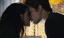 Edward and Bella Kiss!!!!