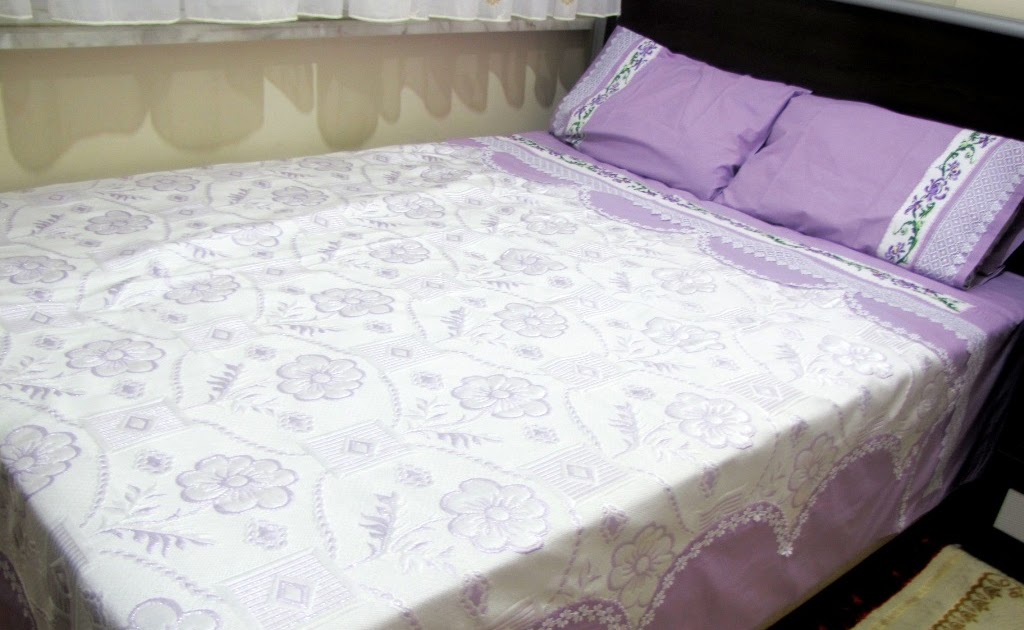 Yatak Örtüsü Takımı El Yapımı Lila Rengi Yatak Örtüsü Takımı