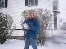 Dec07 snow ball fight.