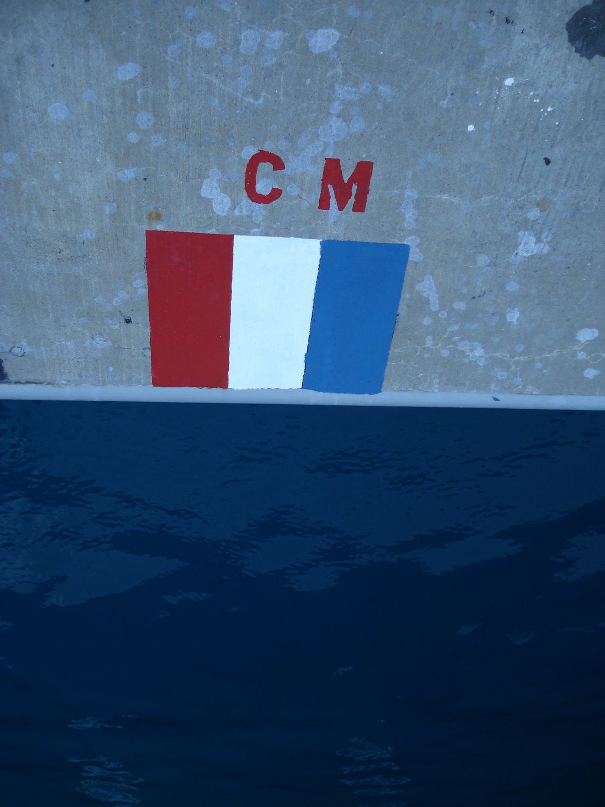 [cm.JPG]