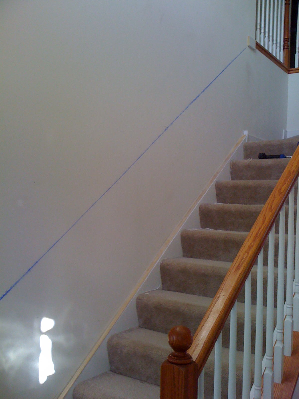 Wainscoting and Picture Frame Molding DIY Show Off ™ DIY Decorating