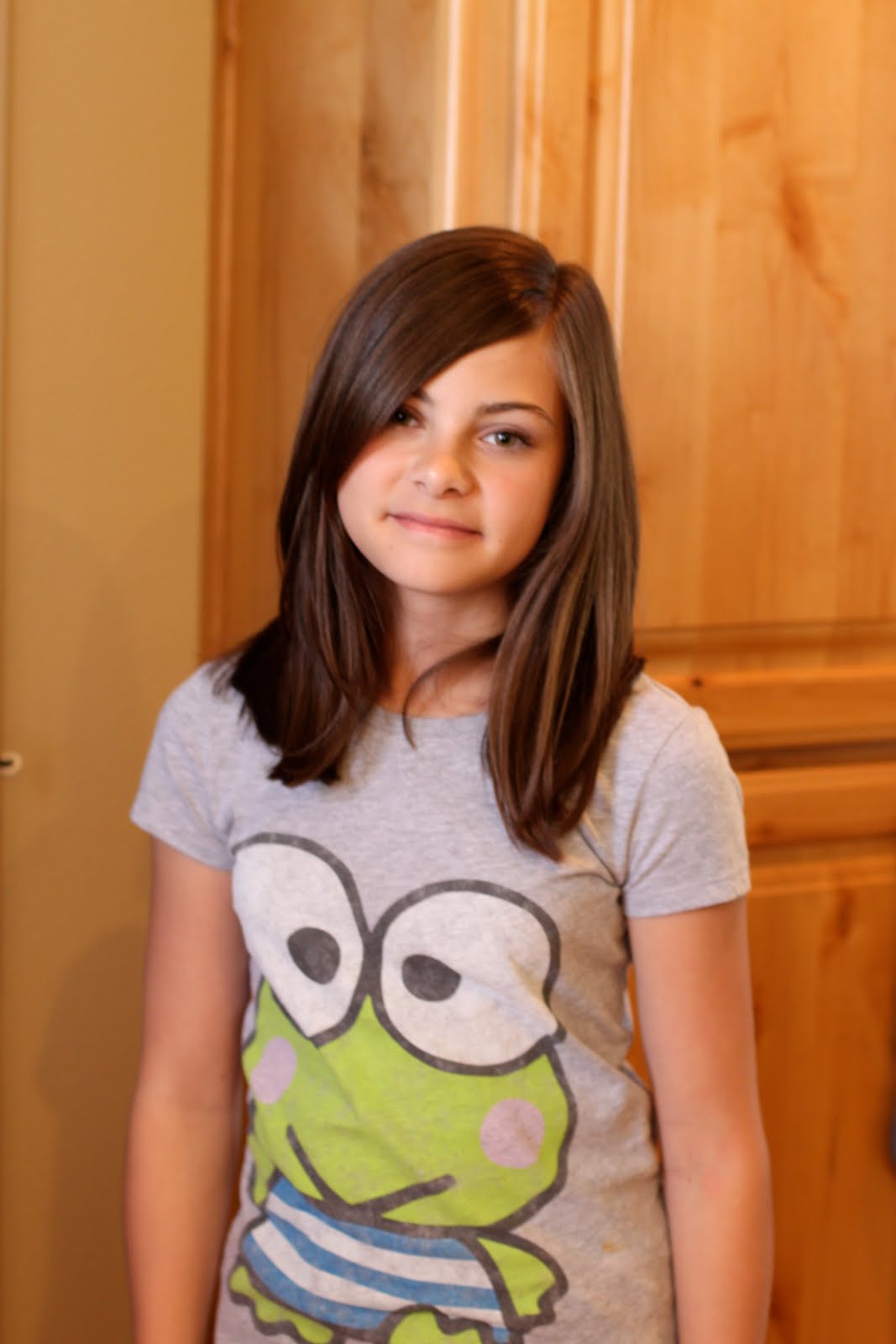 Forever Island blog is no longer...: My beautiful girls new hair cut