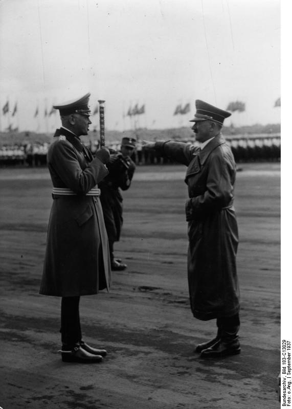 [Hitler+&+HG+Werner+von+Blomberg+at+the+Reichsparteitag+in+Nürnberg,+September+1937.jpg]