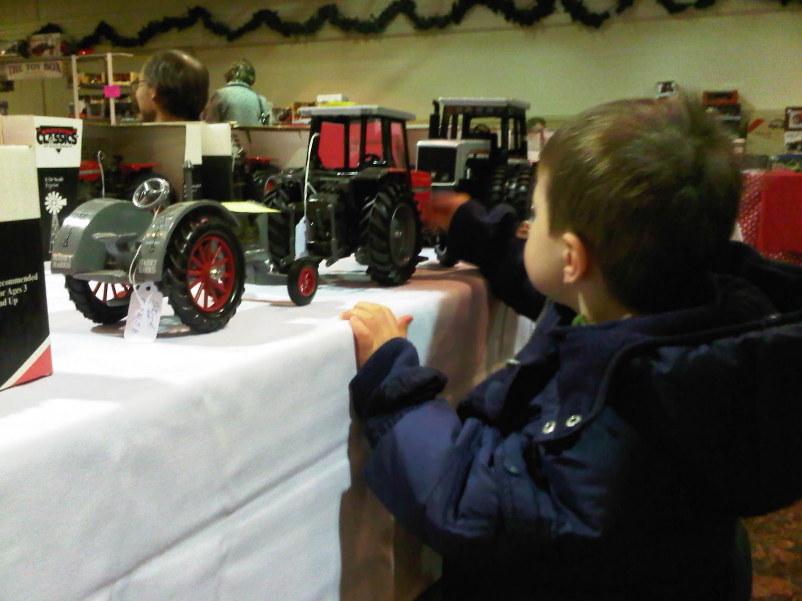 saskatoon farm toy & collectibles show