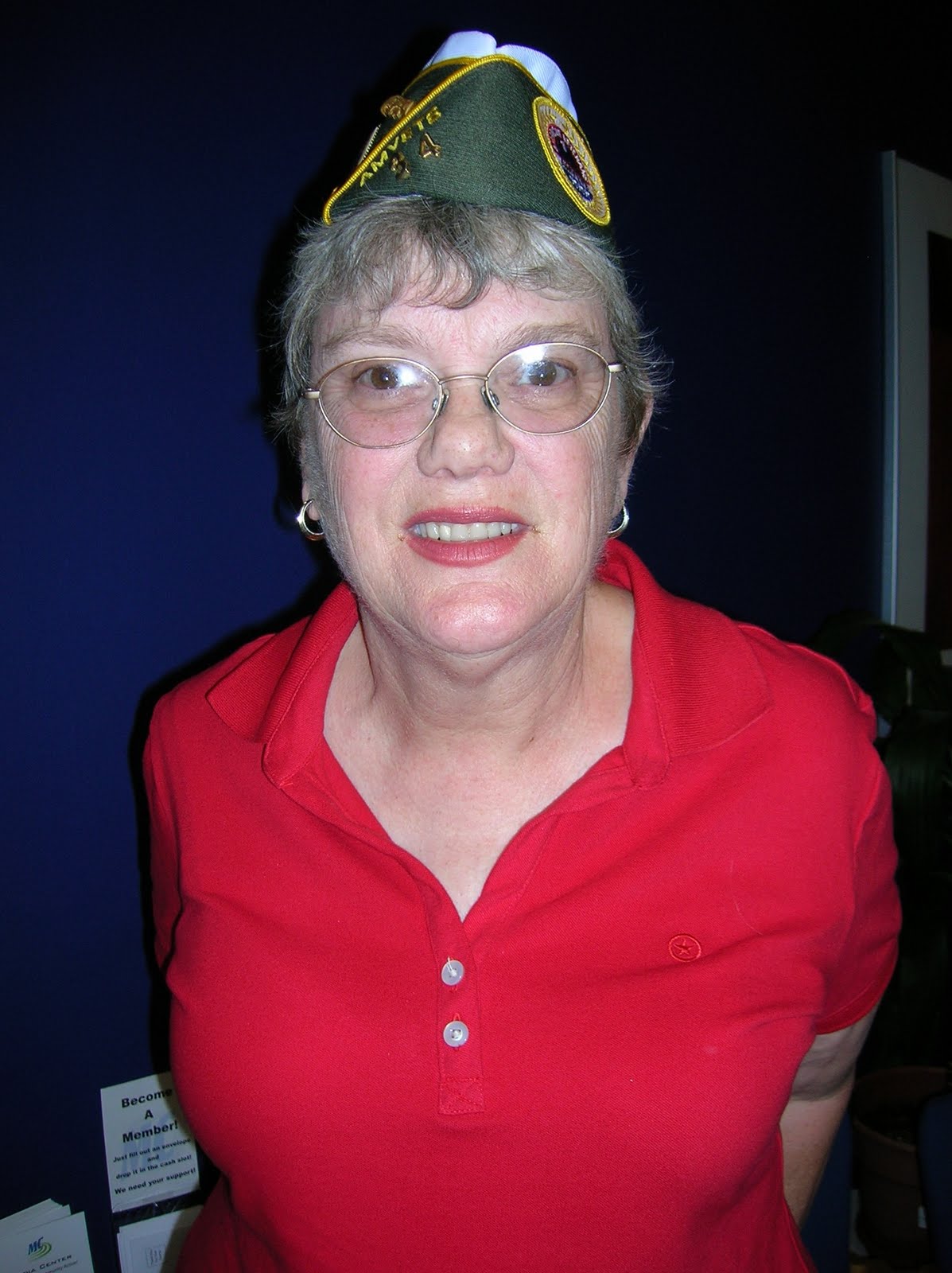 Sheryl Shaffer sports her new