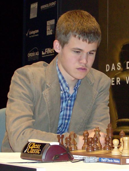 [454px-MCarlsen.jpg]