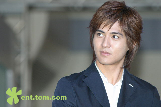 Vic Zhou - Gallery Colection