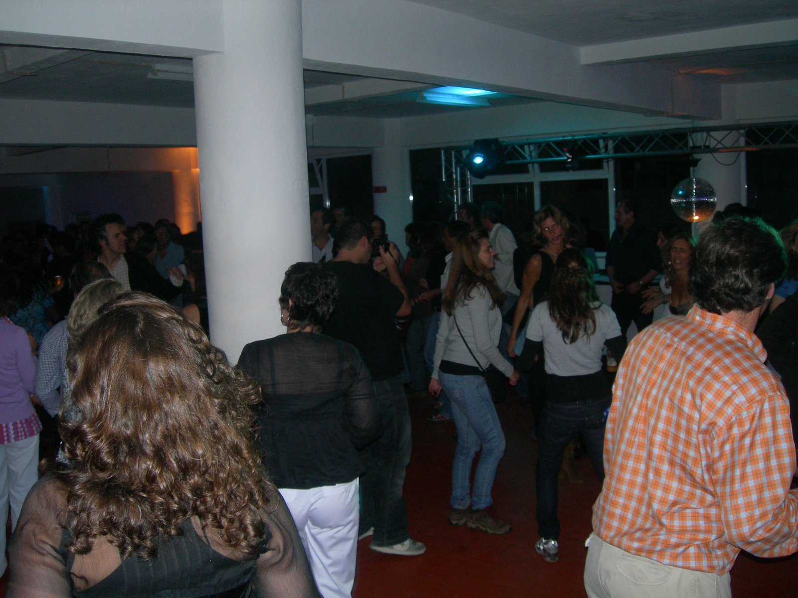 [DSCN8074.JPG]