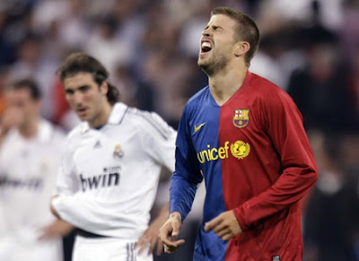 0+gerard+pique+barcelona+mancehster.jpg
