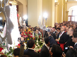 El Cardenal y la Virgen