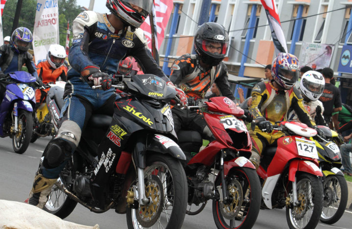 Balap Road Race