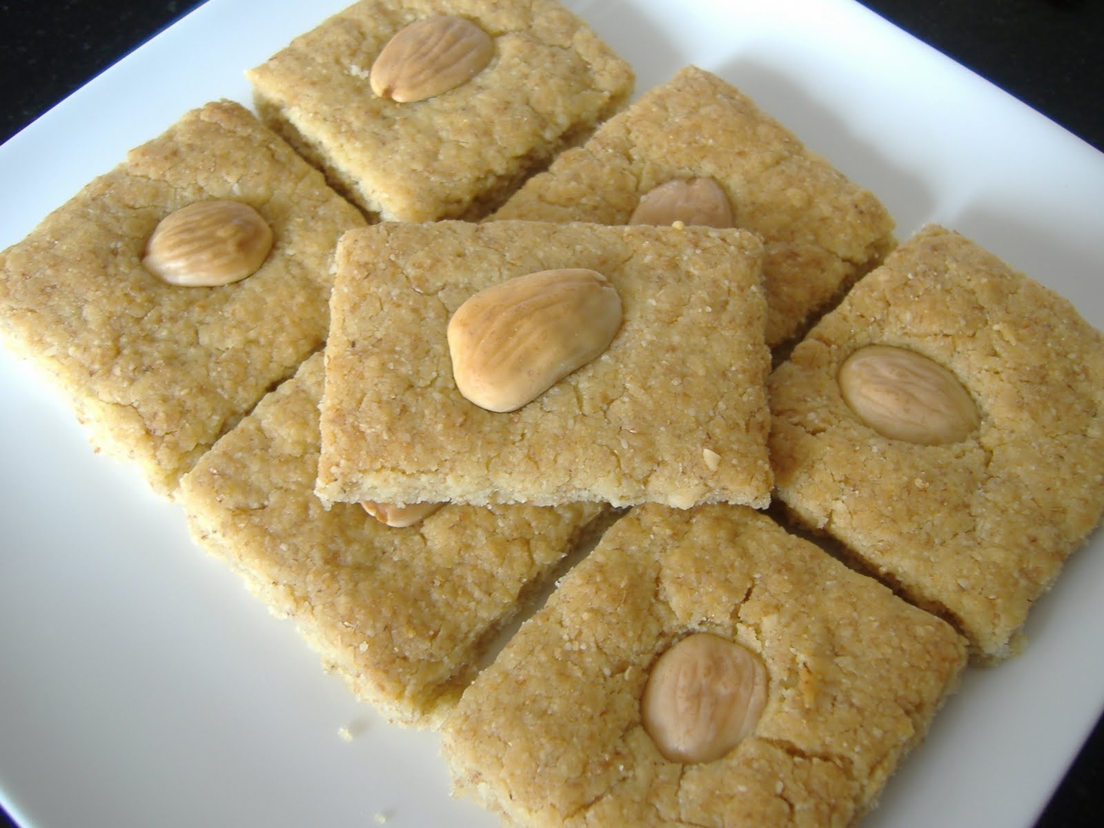 GALLETAS DE ALMENDRA