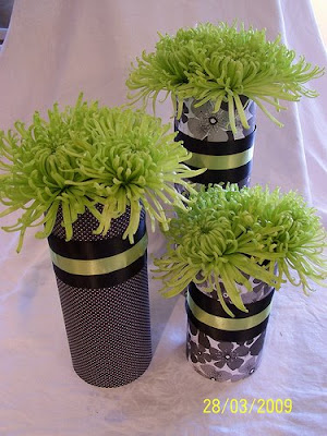 mariage d'une amie en vert anis...des idées? Cylinder+Vase+-+Spider+Mum