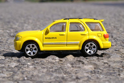 toyota sequoia toy car