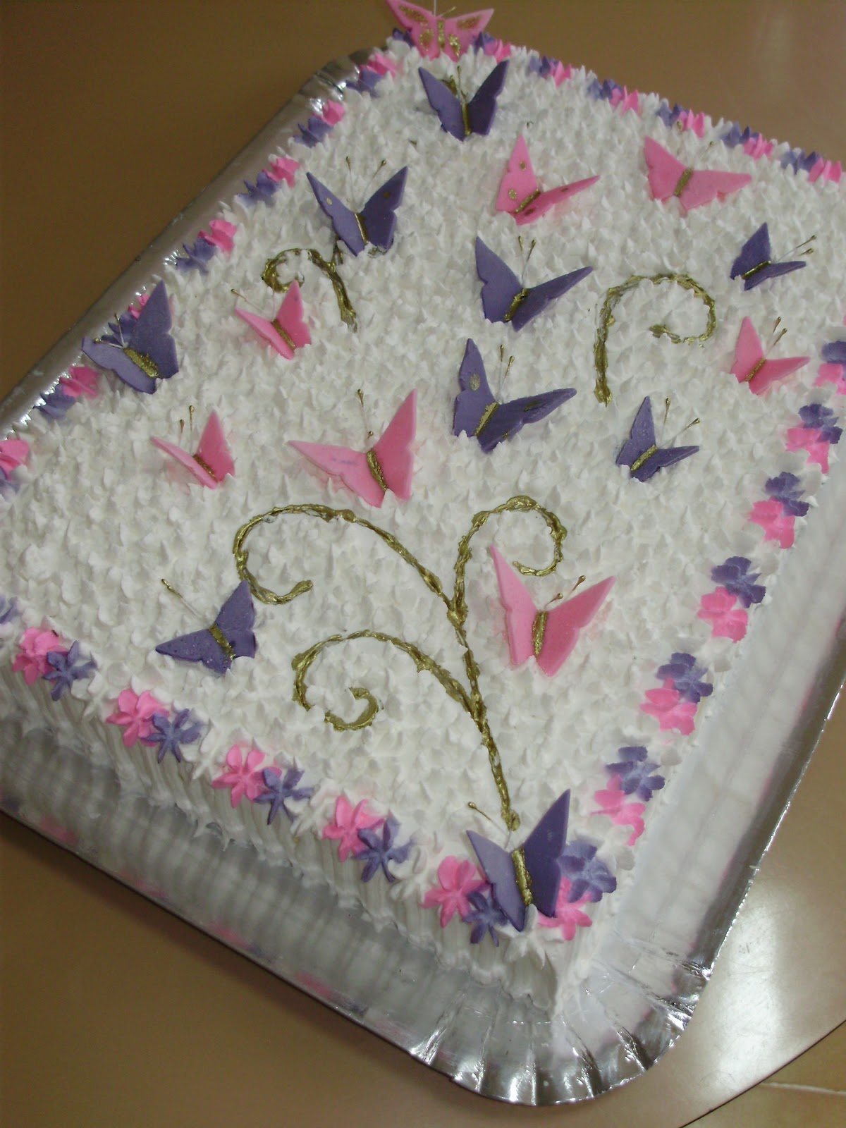 Tiago Cake Design Bolo Borboletas em pasta americana