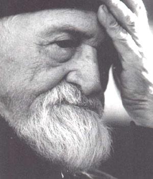 [PARINTELE_STANILOAE.JPG]