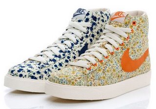 [nike-blazer-liberty-1.jpg]