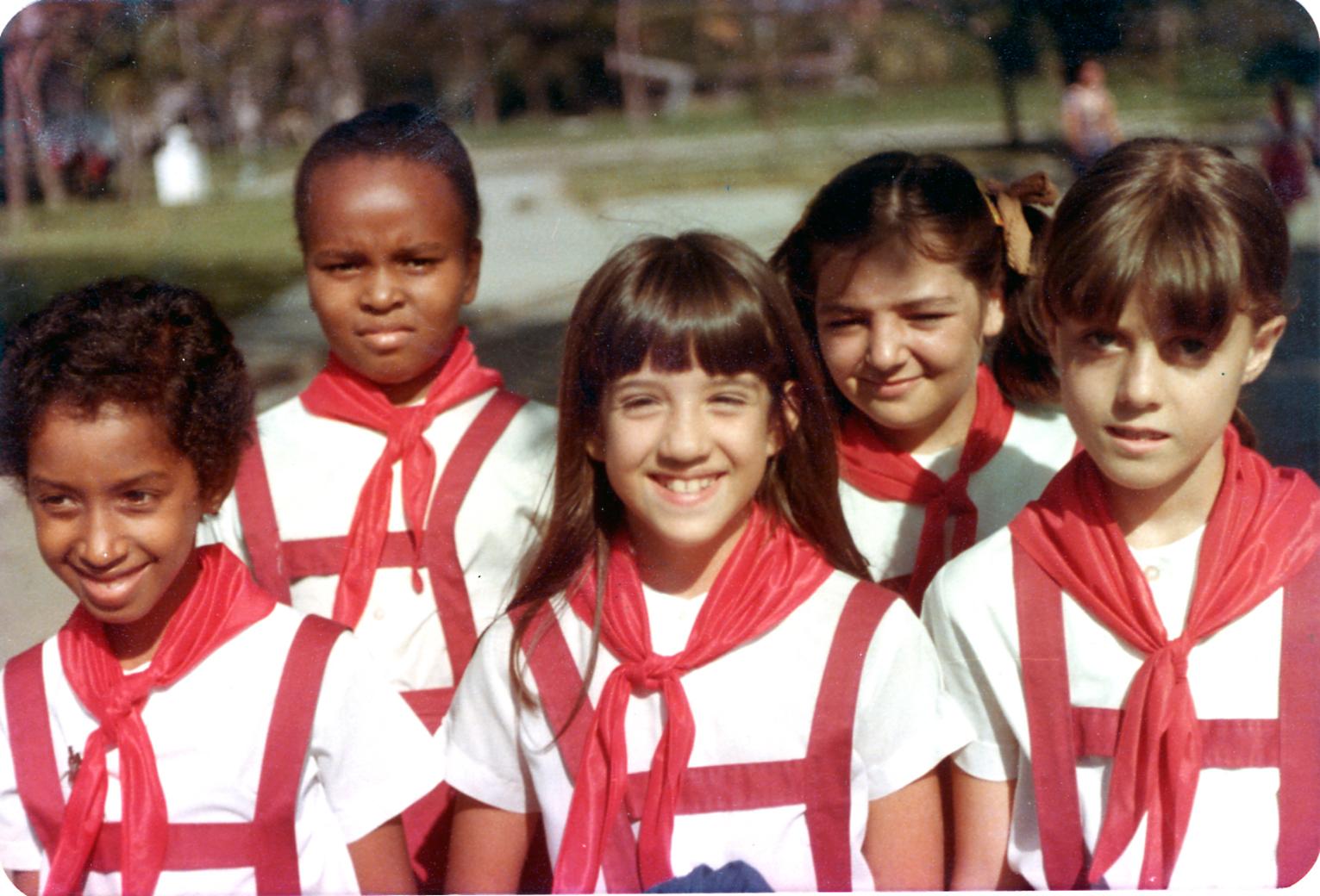 [SUGARCURTAIN_STILL01_rgb.JPG]