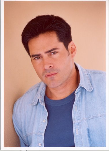 [carlos+montilla03.jpg]