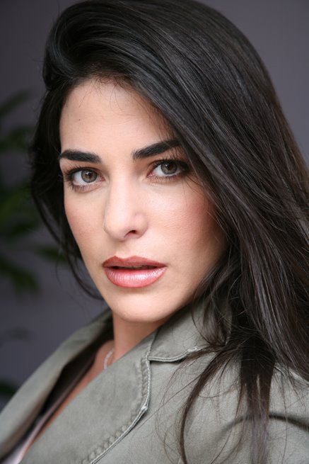 [anastacia_mazzone02+med.jpg]