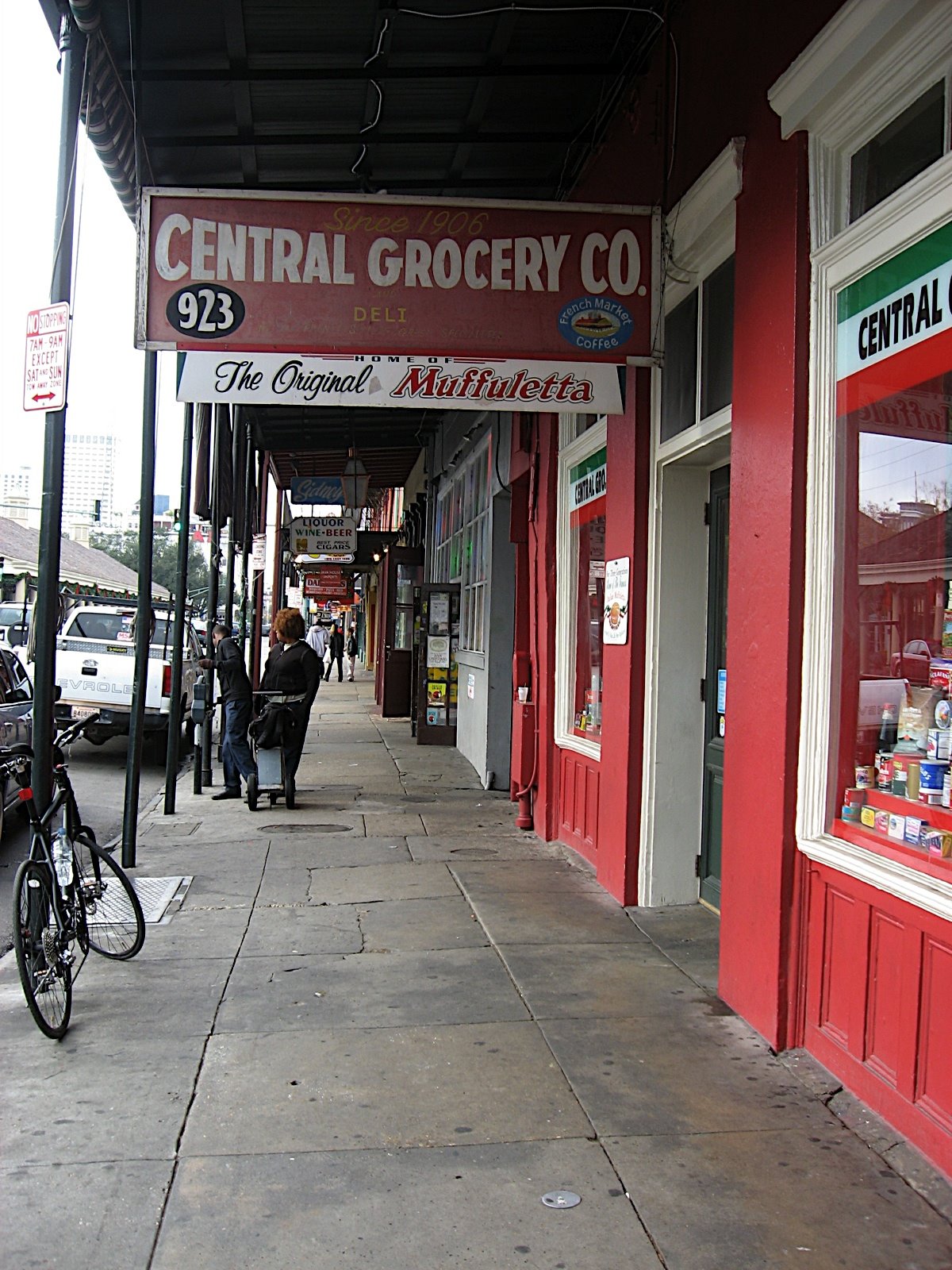 [central+grocery.JPG]