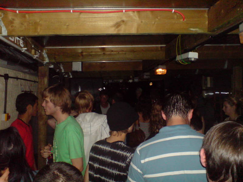 [image-upload-42-779681.jpg]