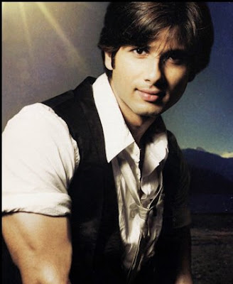 احــلى ممثل ..} Shahid+kapoor