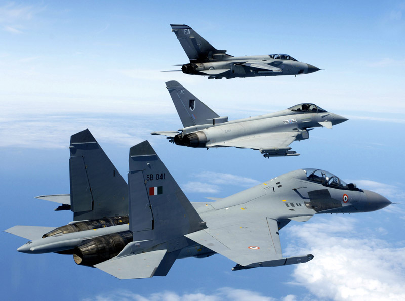 F22 Gegen Eurofighter