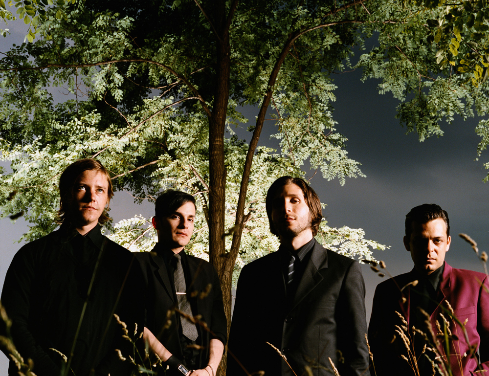 [art044-interpol.jpg]