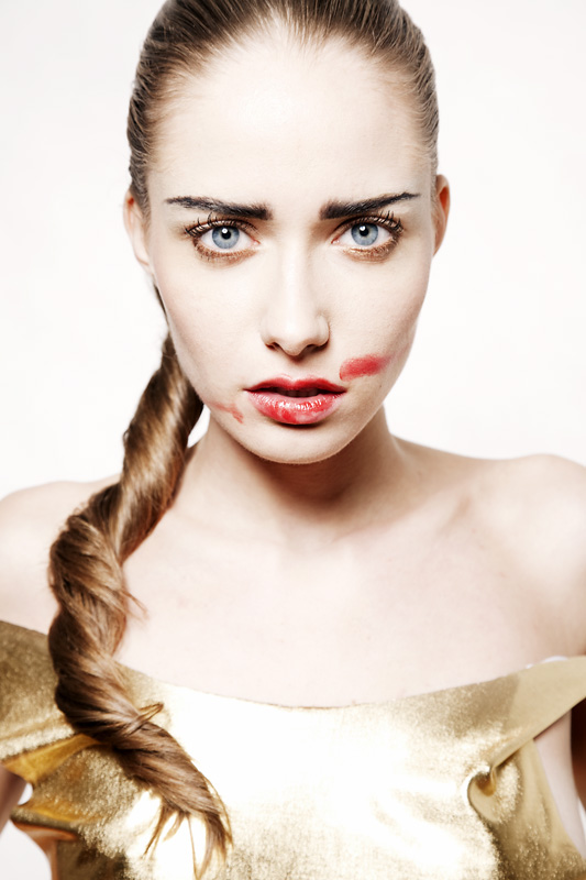 sesja zdjęciowa, sesja prywatna, portfolio modelki, fotograf poznań, portfolio poznań, sesja mody, sesja fotograficzna, studio fotograficzne