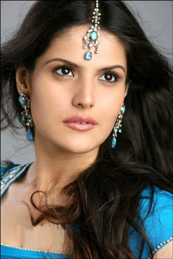 Zarine Khan Sizzling Hot hot images of zarine khan. Zarine Khan Sizzling Hot