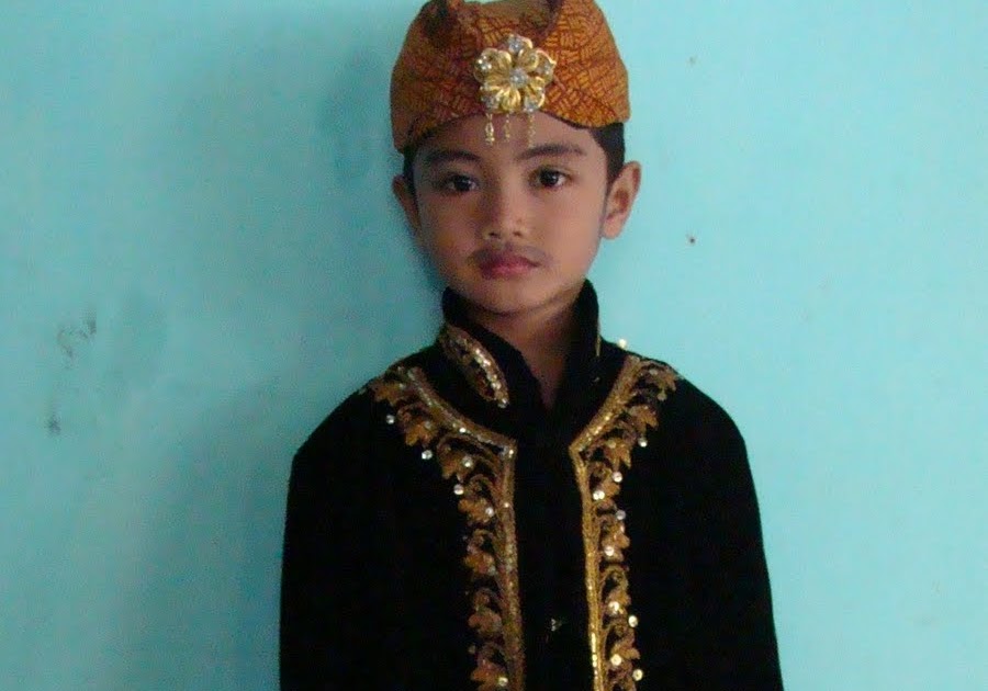 baju adat sunda siger anak anak