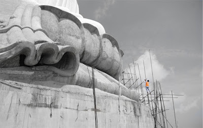 Work continuing on the Phuket Big Buddha