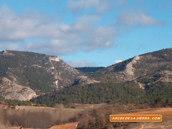 LUGARES DE ARCOS DE LA SIERRA