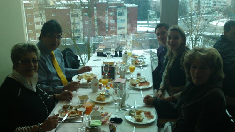 [image-upload-163-729357.jpg]