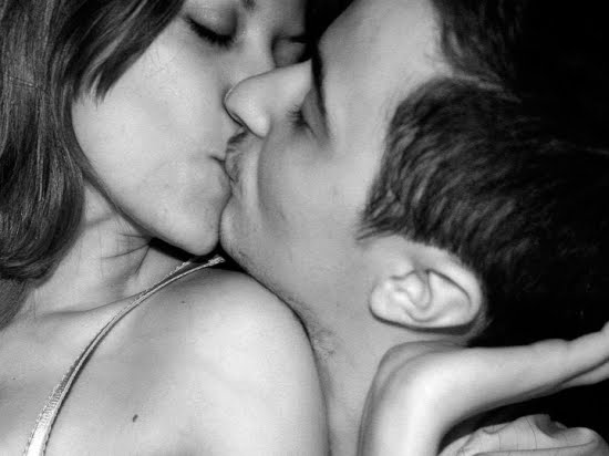 image kissing