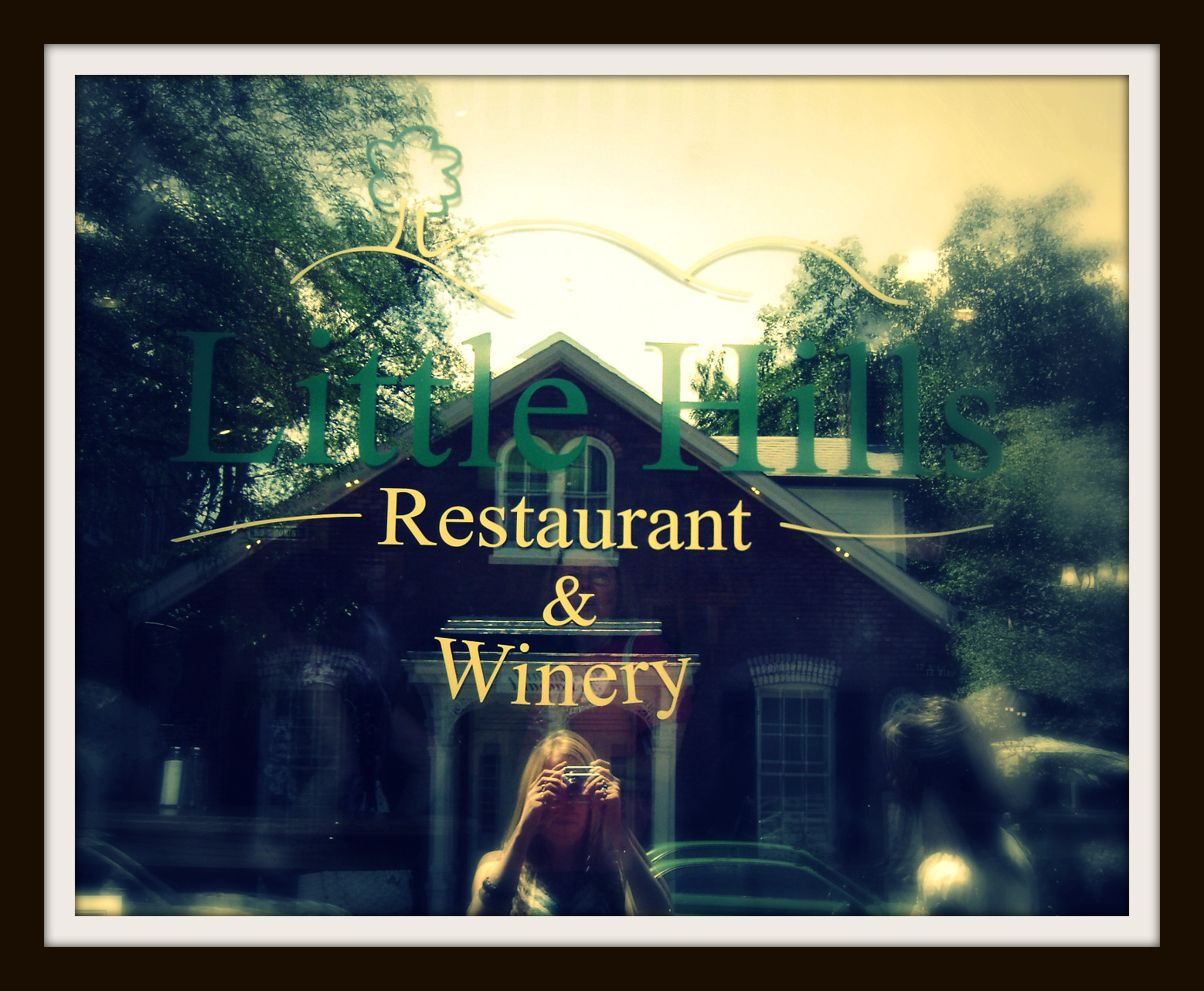 Honeysuckle Cottage Historic St. Charles, Missouri