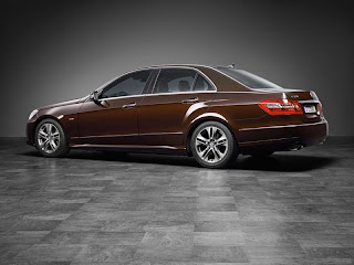 سيارة مرسيدس بنز كلاس 2011 Mercedes Benz Class