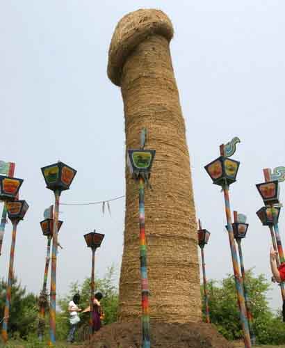  park in China has built what it claims is the world's largest penis