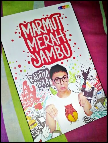 Fantastic Literary Marmut Merah Jambu Cinta Yang Berlarian Ditempat