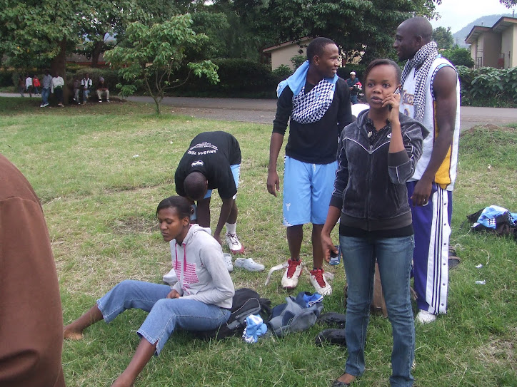 ARRIVAL OF HOOPERZ AT SPARTANS