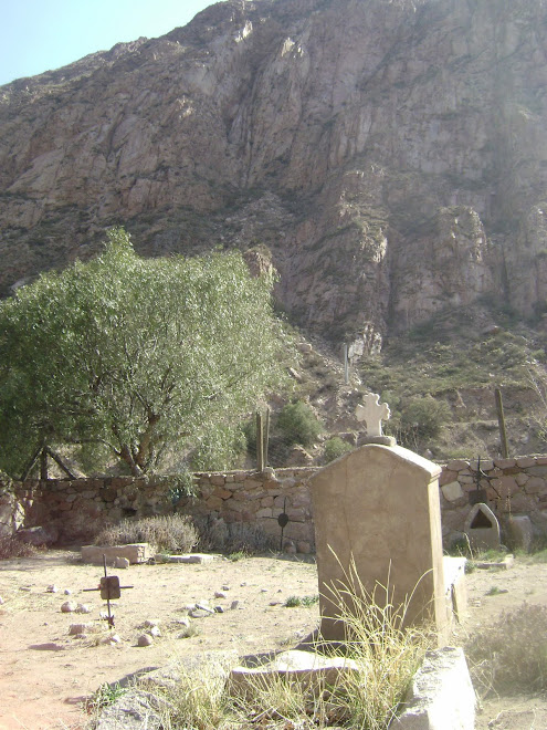 CEMENTERIO DE MONTAÑA