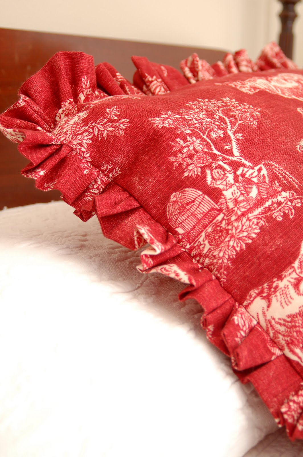Ruffled Pillow Tutorial Miss Mustard Seed
