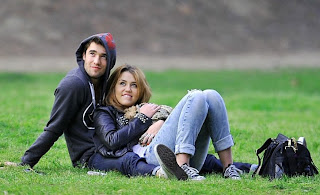 ... And The City: Miley Cyrus a...