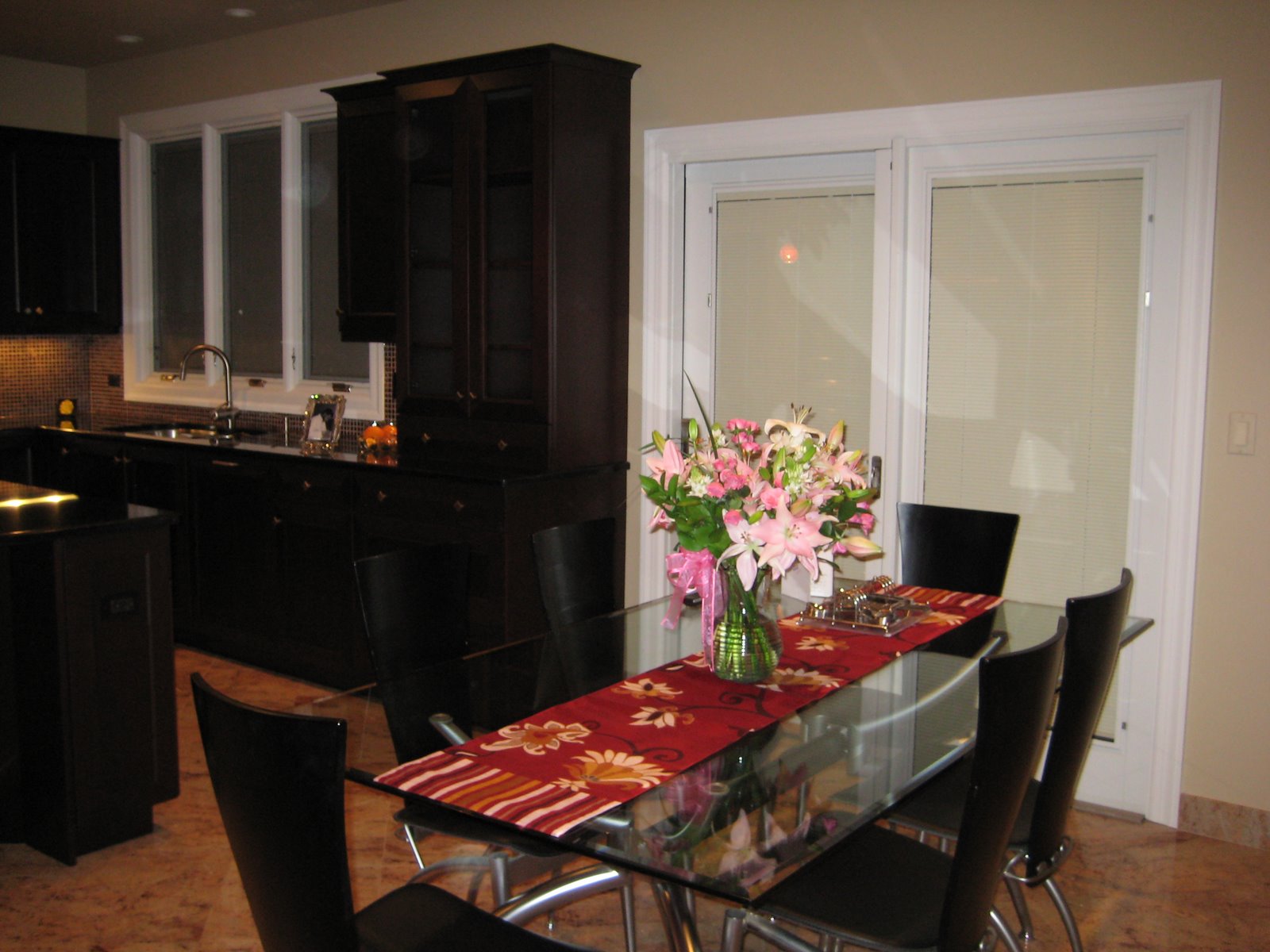 [Kitchen-2008+003.JPG]