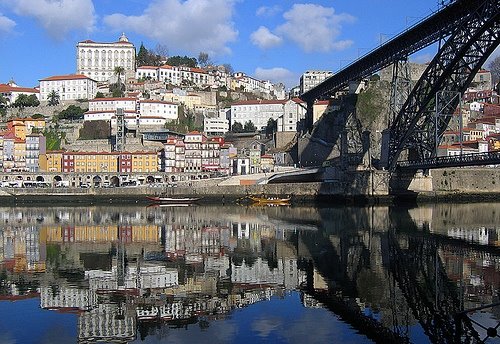 [PortoituloRecortaada+(T).jpg]